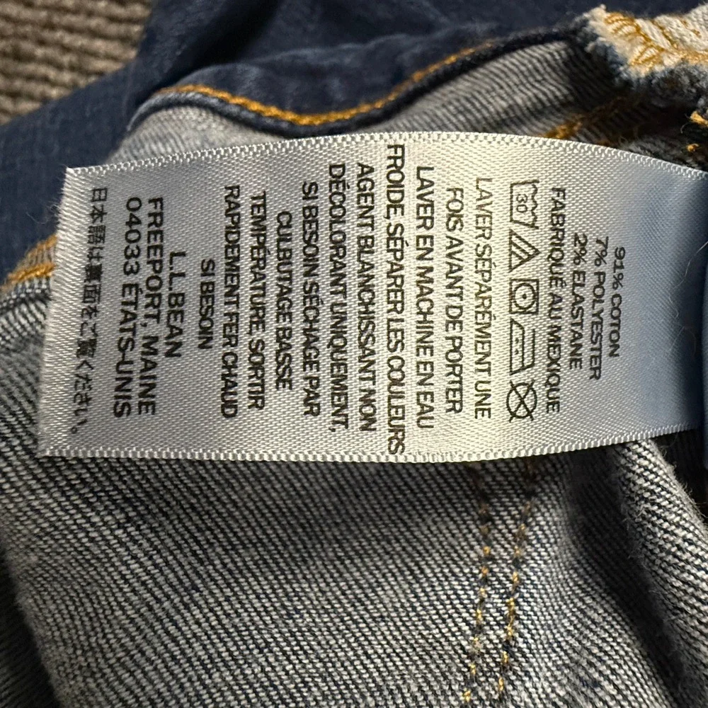 L.L.Bean Classic Fit Womens Size 6P Straight Leg Jeans Blue‎ Stretch Denim